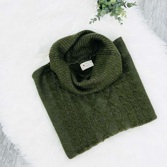 PooF Apparel Dark Green Turtle Neck Loose Crop Cable Knit Sweater Top - Picture 1 of 7